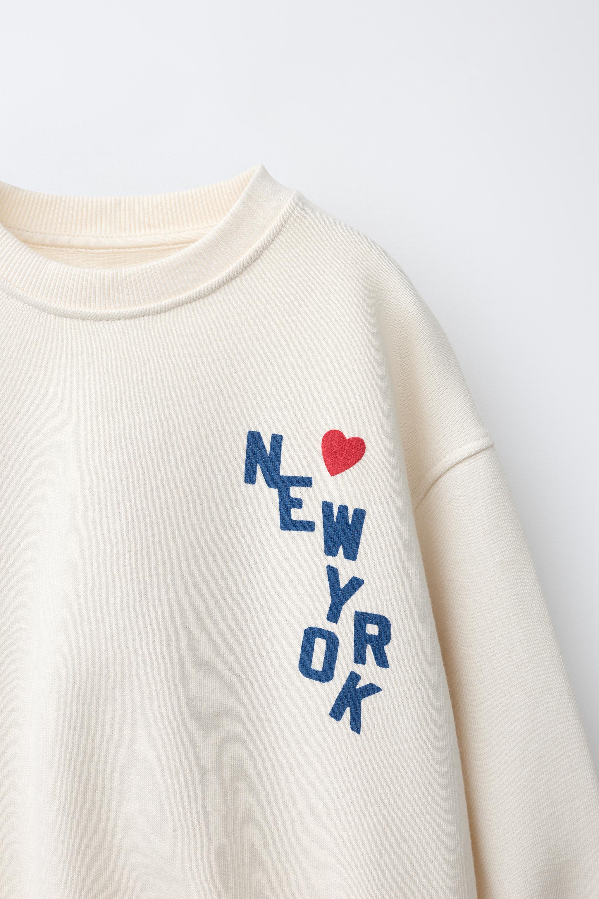 HEART AND TEXT PRINT SWEATSHIRT